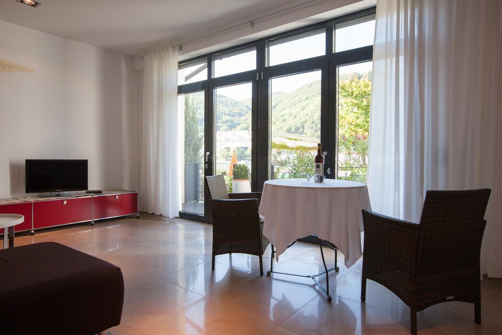 Guesthouse Altes Rathaus ฮูเดสไฮม์ แอม ไฮน์ ห้อง รูปภาพ